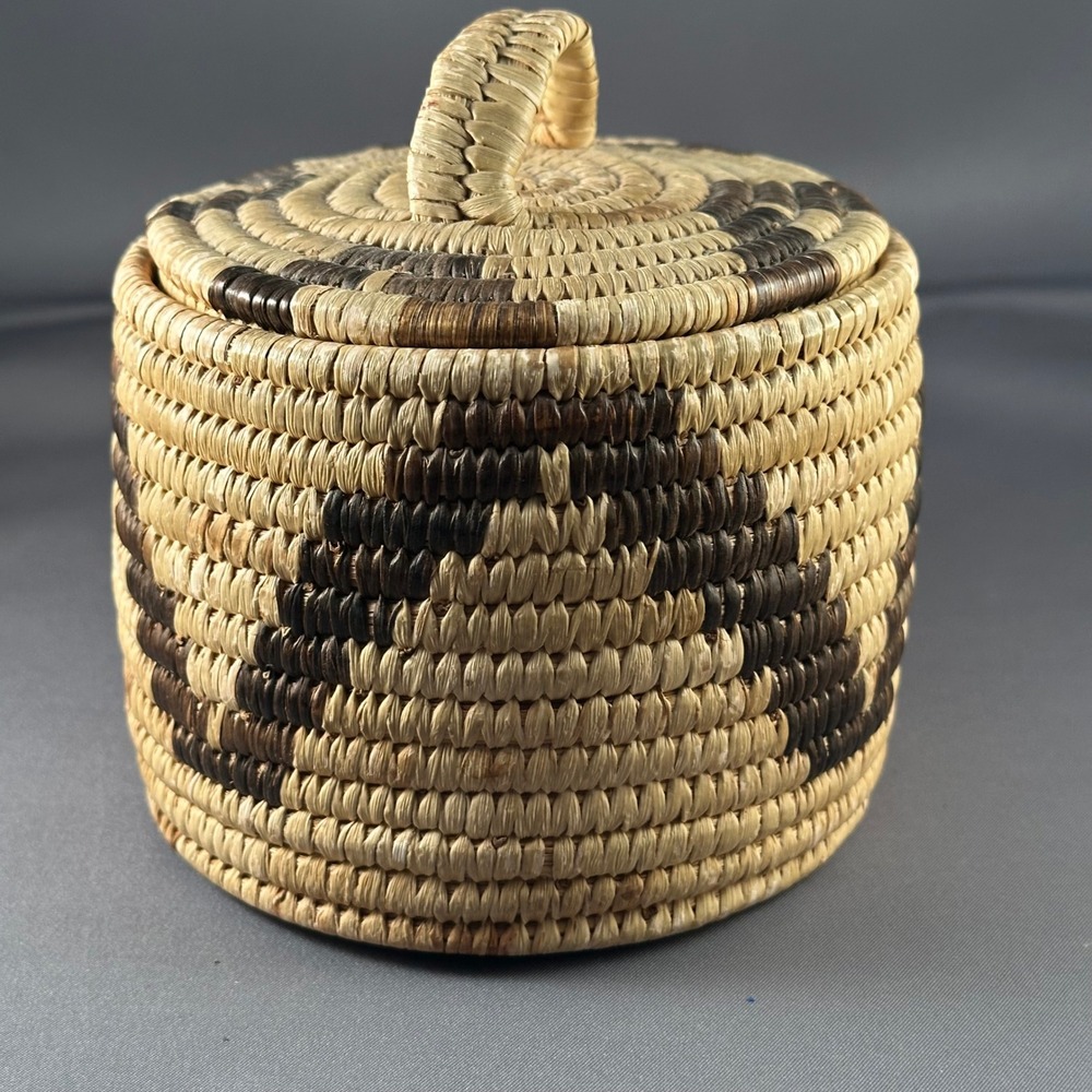 Vintage  Native American‎ Woven Coil Basket Lid 5in Papago Indian Tohono Oʼodham